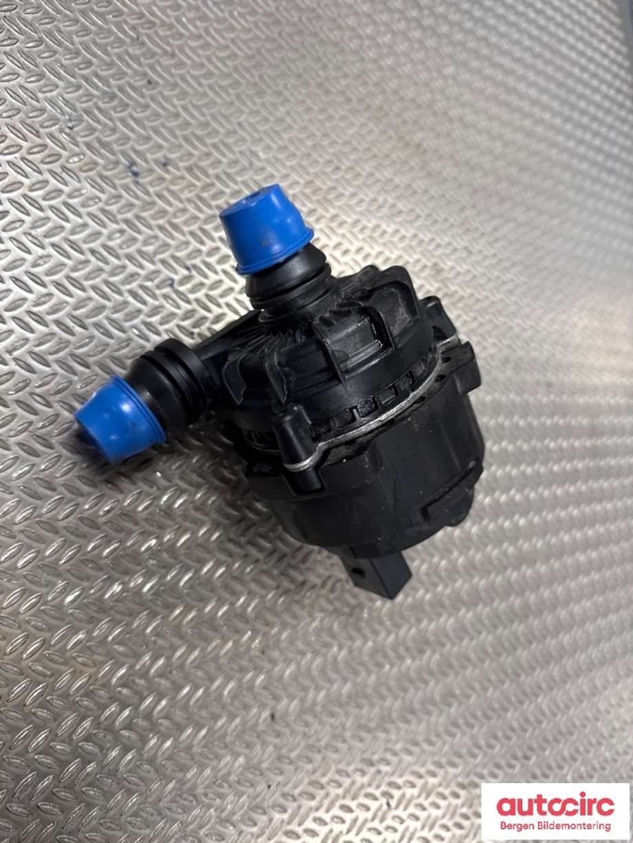 Vannpumpe til BMW i4 2021-->> (G26) (G26) (BMW|11 51 9 455 034|)