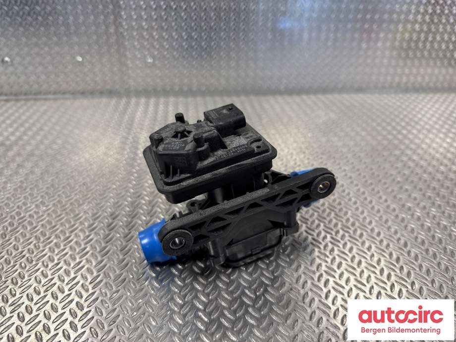 Diverse deler til BMW i4 2021-->> (G26) (G26) (BMW|64 11 9 462 114|)