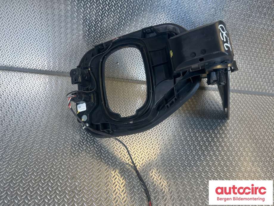 Batterilader inntak/luke til Ford Mustang Mach-e 2020-->> (FORD (US)|LJ8B-R405A02-AA|2481983|)