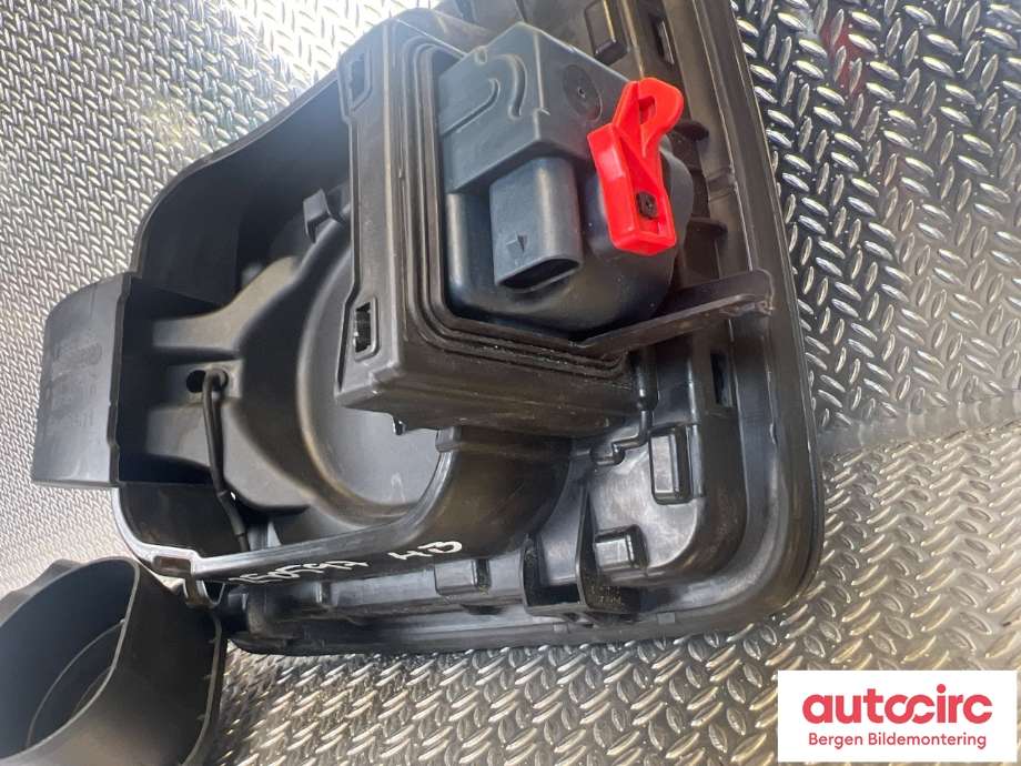 Batterilader inntak/luke til BMW i3 2013-2022 (BMW|51 17 7 376 190|61 13 6 805 425|51 17 7 335 767)