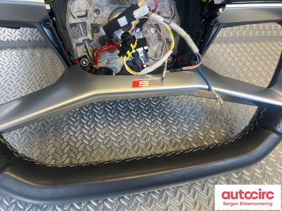Ratt til Audi Q4 e-tron 2021-->>  (AUDI|89A 419 091 Q|)