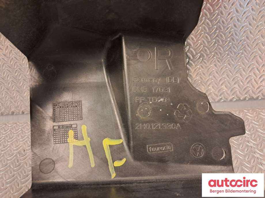 Diverse deler til VW Amarok 2010-2016 (Type I, Fase 1)  (VOLKSWAGEN|2H0 121 330 A|)
