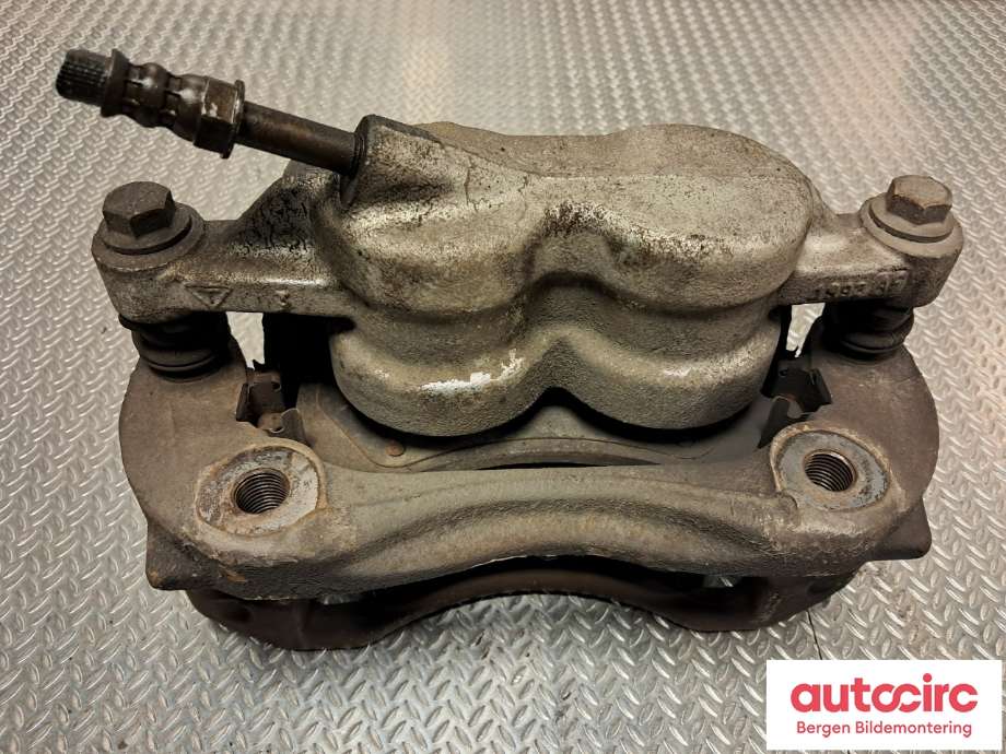 Bremsecaliper venstre foran til VW Amarok 2010-2016 (Type I, Fase 1)  (VOLKSWAGEN|2H0 615 123 B|)