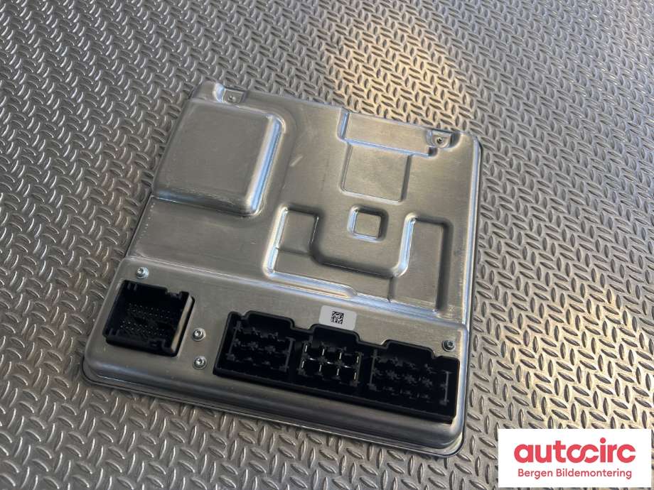 Styreenhet diverse til Audi Q4 e-tron 2021-->>  (AUDI|1EA 937 012 P|)