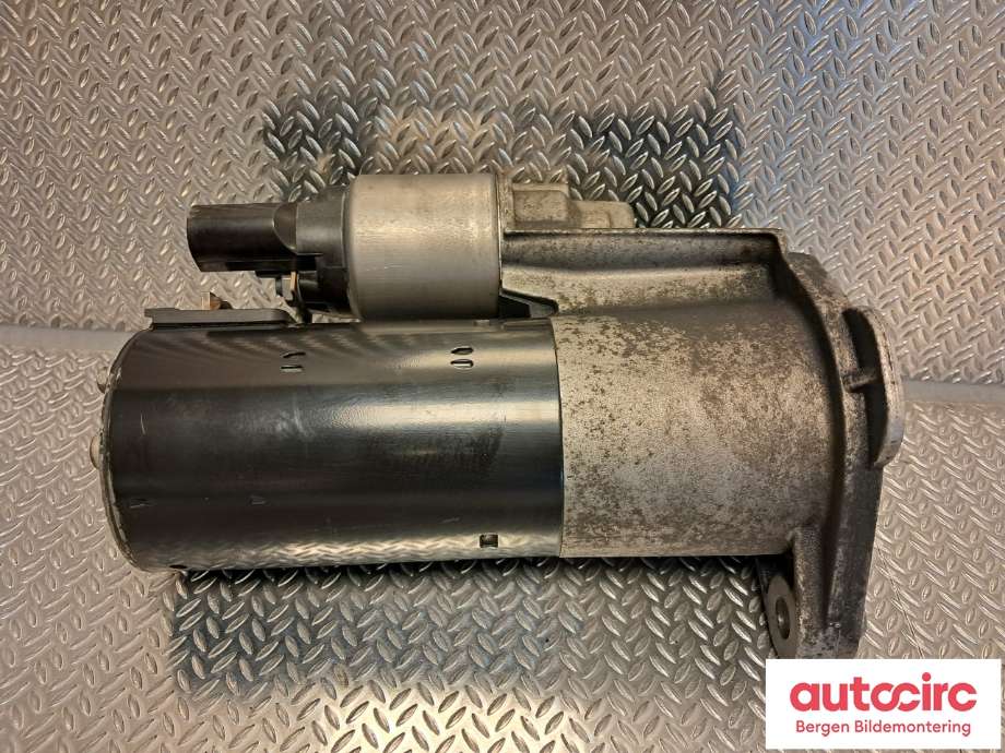 Starter diesel til VW Amarok 2010-2016 (Type I, Fase 1)  (VOLKSWAGEN|2H0 911 023 K|)