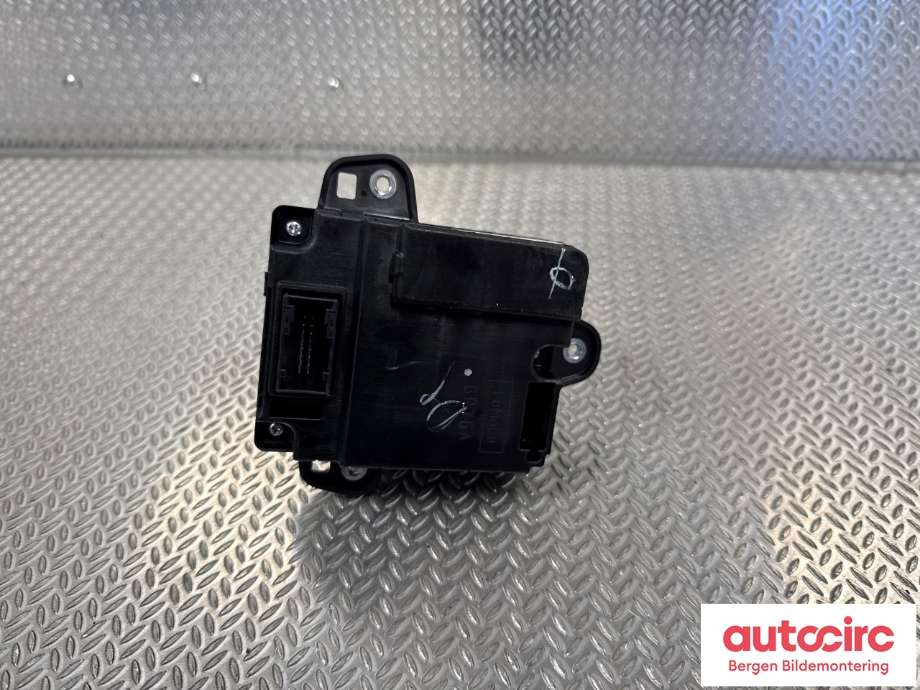 Bryter diverse til Ford Transit Connect 2018-->> Type II, Fase 2  (FORD|NK4P-7P155-BE|2718839|)