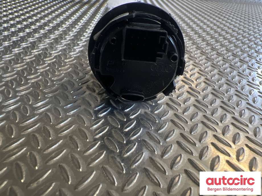Bilstereo diverse til Audi Q4 e-tron 2021-->>  (AUDI|8Y0 919 616 D|8Y0 919 616 A|)