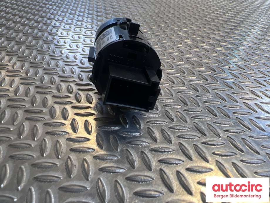 Diverse deler til Audi Q4 e-tron 2021-->>  (AUDI|83A 905 217 B|)