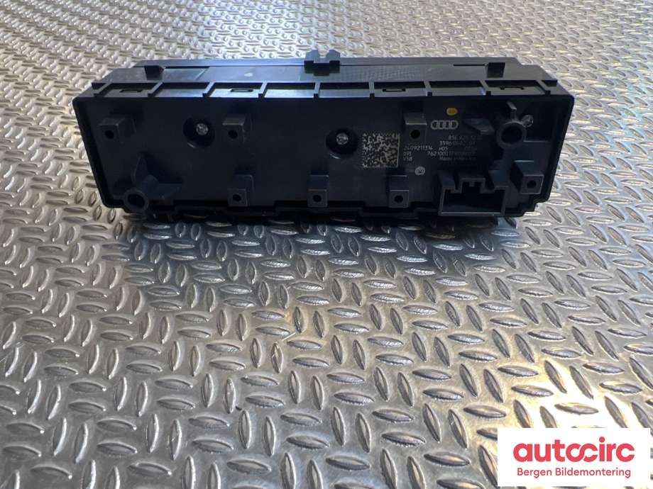 Bryter nødblink til Audi Q4 e-tron 2021-->>  (AUDI|85E 925 301 P|85E 925 301 D|)