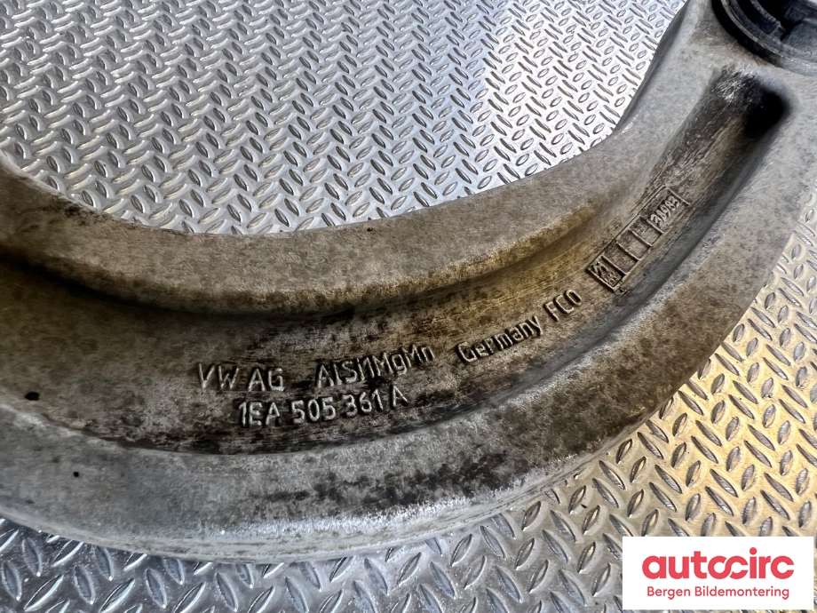 Diverse deler til Audi Q4 e-tron 2021-->>  (AUDI|1EA 505 397 D|1EA 505 397 B|)