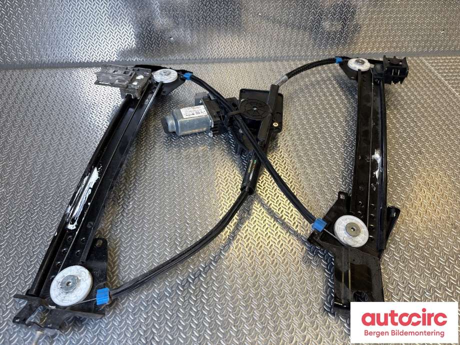 Ruteheis til Tesla Model S 2013-2016 (Fase 1)  (TESLA|6006334-00-G|)