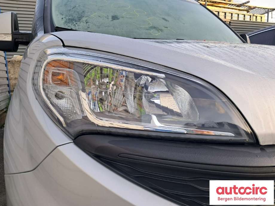 Frontlykt høyre halogen til Fiat Doblo 2010-->> (Type II) (FIAT|52086860|52109256|)