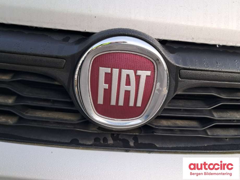 Grill til Fiat Doblo 2010-->> (Type II)  (FIAT|735615595|)