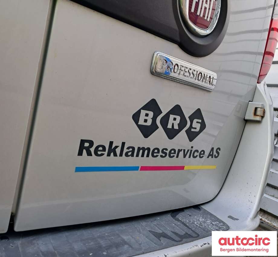 Dør høyre bak varebil til Fiat Doblo 2010-->> (Type II)  (FIAT|52000032|)