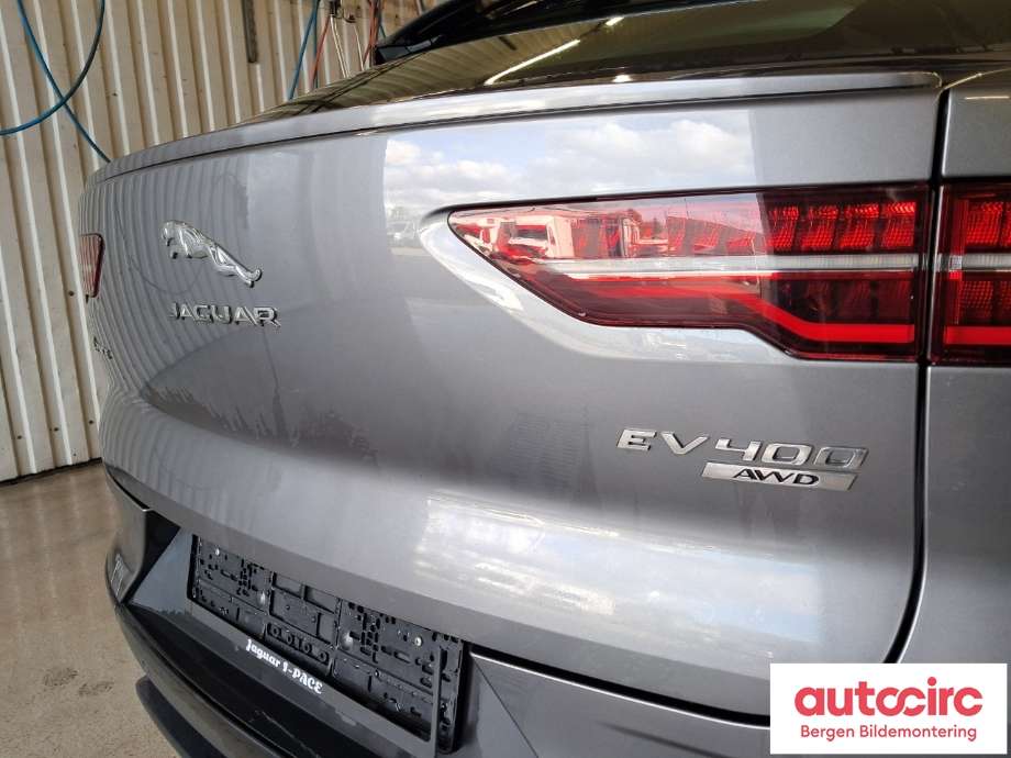 Bakluke combi til Jaguar I-PACE 2018-->>  (JAGUAR|T4K9143LML|J9D340010BD8LML|)