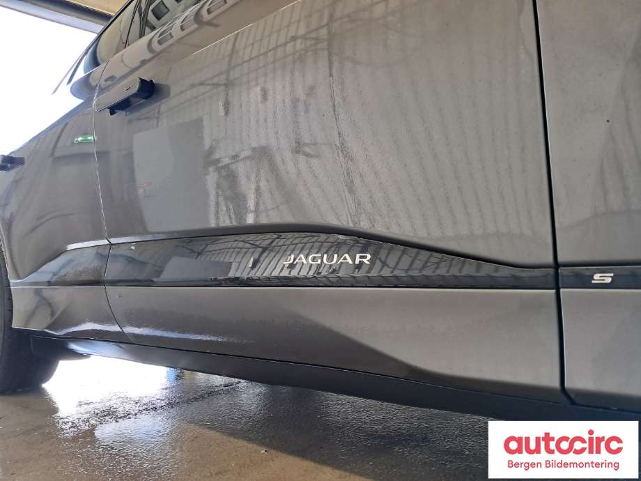 Dør høyre foran til Jaguar I-PACE 2018-->>  (JAGUAR|T4K1541|SAJ9D320124AA|)