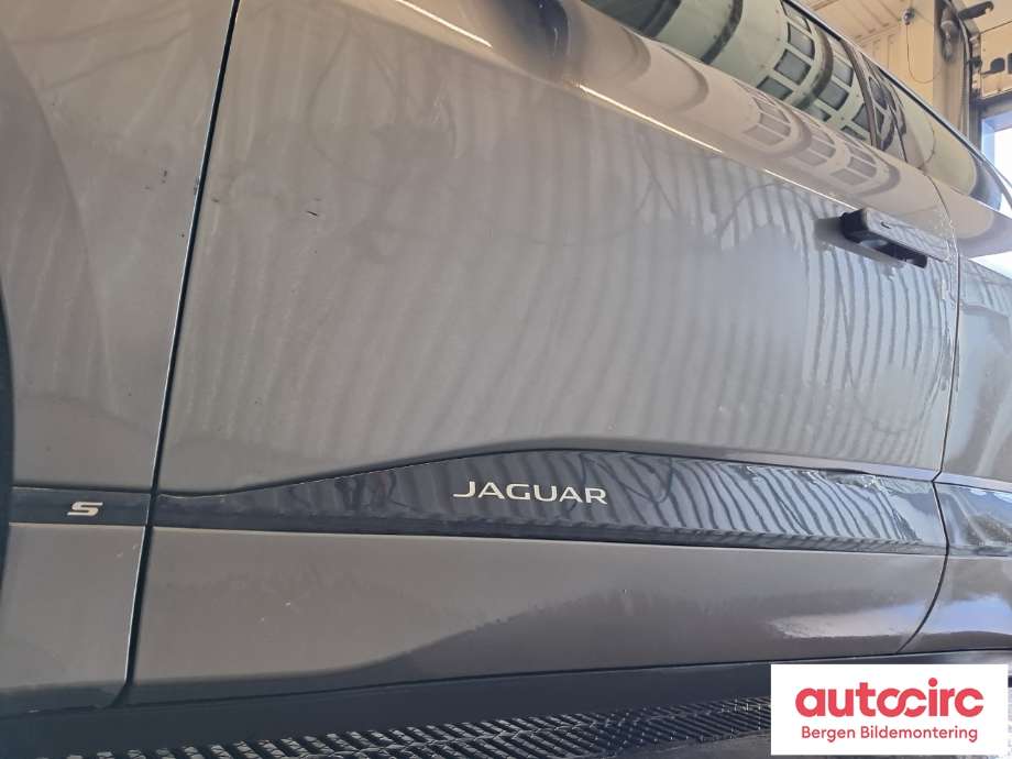 Dør venstre foran til Jaguar I-PACE 2018-->>  (JAGUAR|T4K1542|SAJ9D320125AA|)