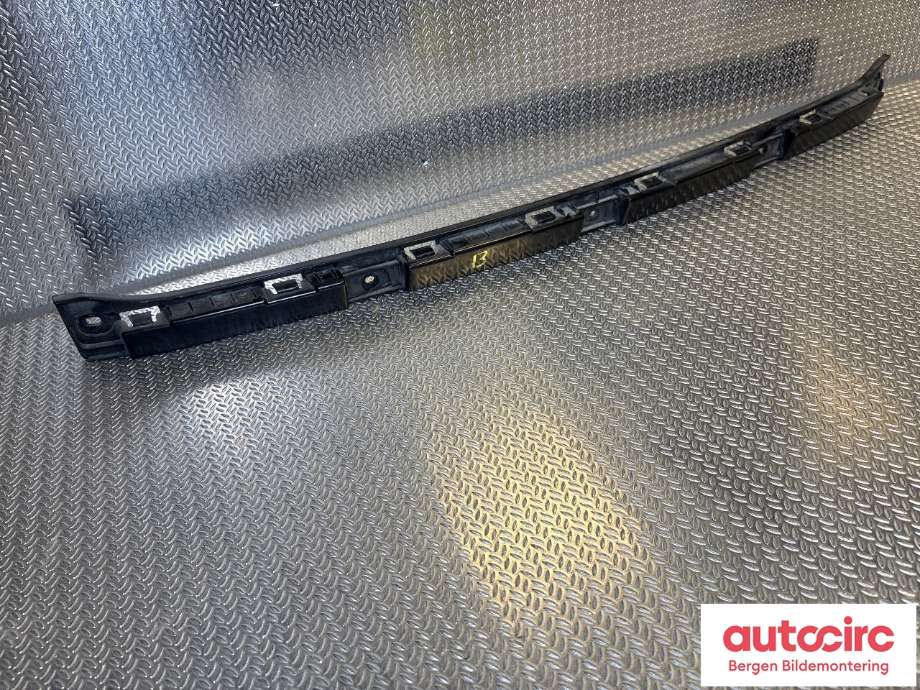 Diverse deler til Tesla Model S 2013-2016 (Fase 1) (TESLA|6007724|)