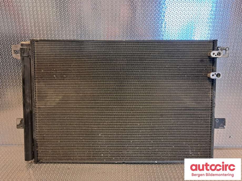 Aircondition radiator til VW Amarok 2010-2016 (Type I, Fase 1) (VOLKSWAGEN||2H0 820 411 D)