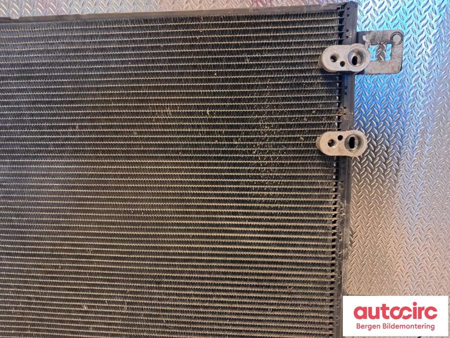 Aircondition radiator til VW Amarok 2010-2016 (Type I, Fase 1) (VOLKSWAGEN||2H0 820 411 D)