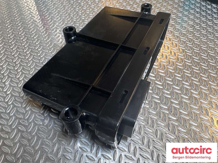 Styreenhet elektrisk parkbrems (EPB - Electric Parking Brake) til Tesla Model X 2016-->>  (TESLA|1007618-00-J|)