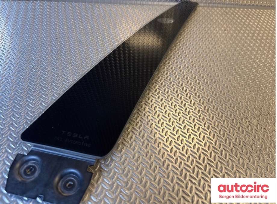 Kamera til Tesla Model X 2016-->>  (TESLA|1092311-00-C|)
