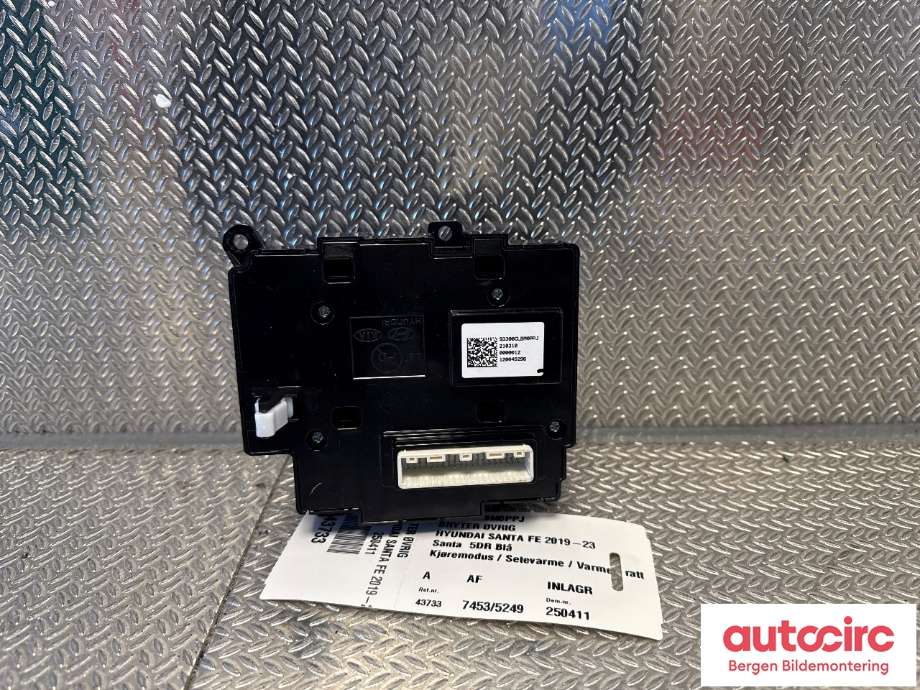 Bryter diverse til Hyundai Santa Fe 2021-->> (Type IV) (HYUNDAI|93300CLBM0PPJ|)