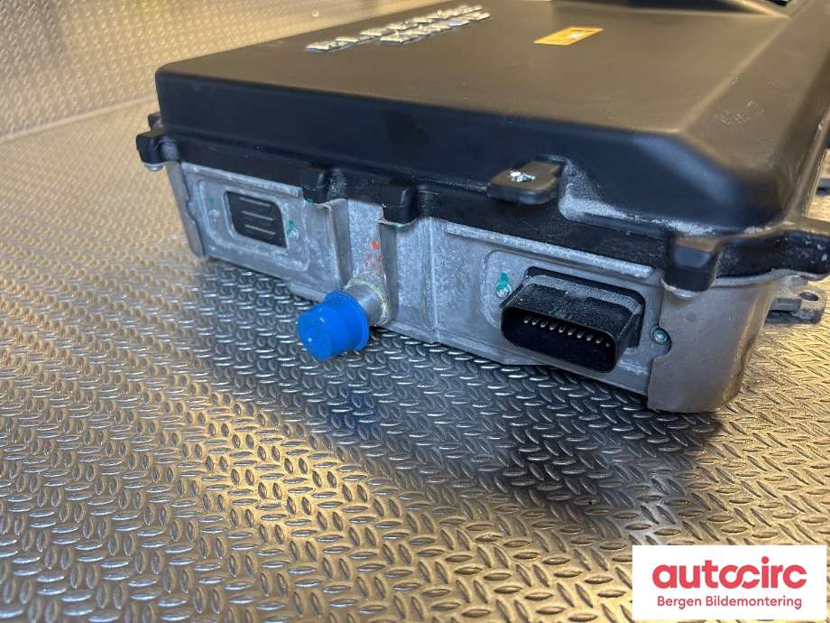 Batterilader (OBC - On Board Charger) til Mercedes B-Klasse 2011-2018 (W246) (W246) (MERCEDES|A 242 982 08 21|A 242 982 08 21 80|)