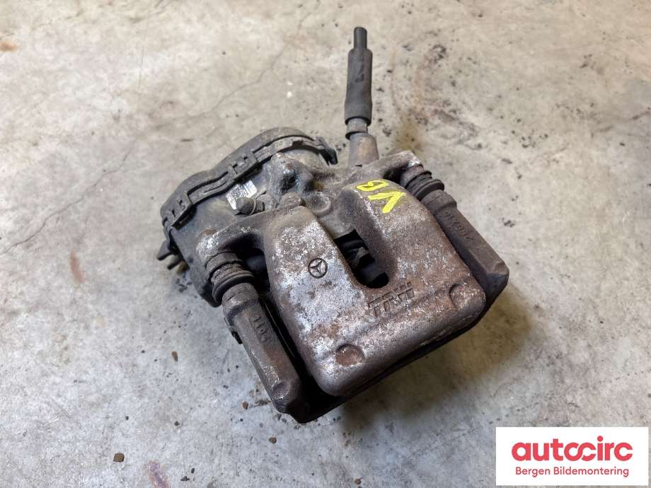 Bremsecaliper venstre bak til Mercedes B-Klasse 2011-2018 (W246) (W246) (MERCEDES|A 000 423 23 81|A 000 423 23 81 80|)