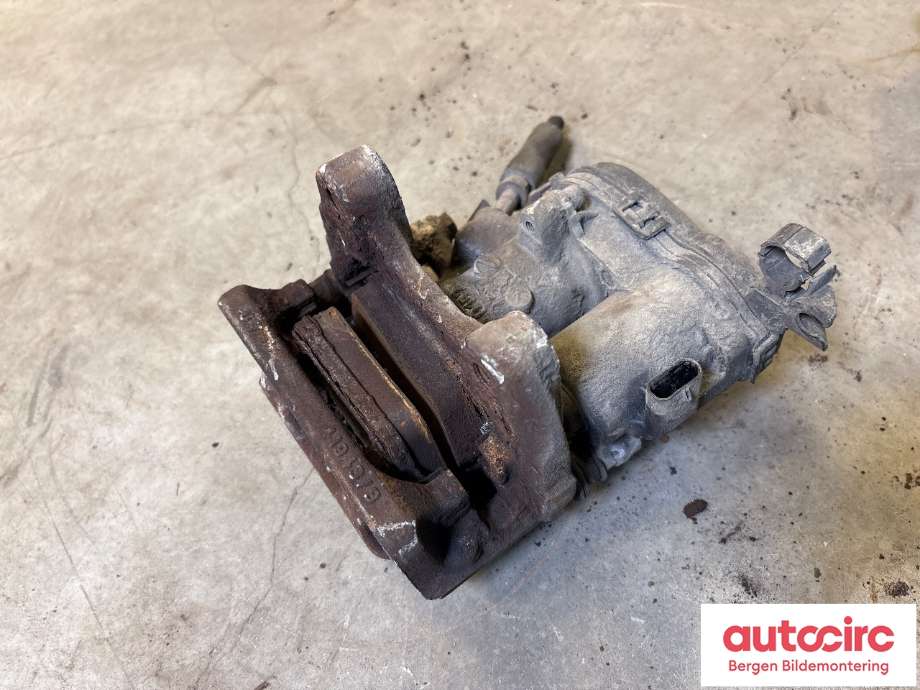 Bremsecaliper venstre bak til Mercedes B-Klasse 2011-2018 (W246) (W246) (MERCEDES|A 000 423 23 81|A 000 423 23 81 80|)