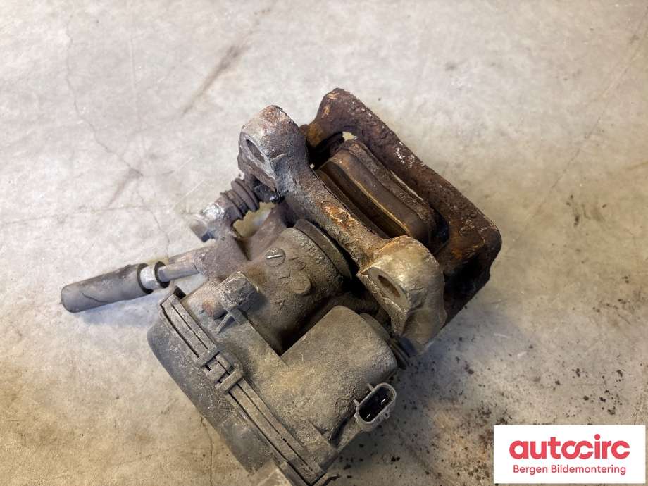 Bremsecaliper høyre bak til Mercedes B-Klasse 2011-2018 (W246) (W246) (MERCEDES|A 000 423 24 81|A 000 423 24 81 80|)
