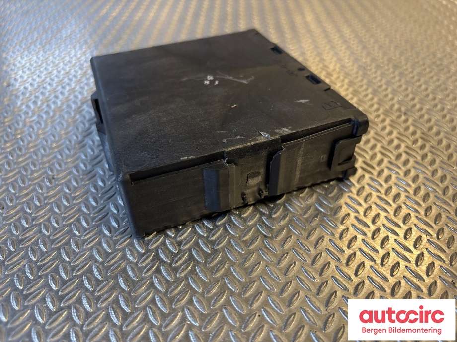 Styreenhet elektrisk parkbrems (EPB - Electric Parking Brake) til Mercedes B-Klasse 2011-2018 (W246) (W246) (MERCEDES|A 242 900 06 01|A 242 900 06 01 80|)