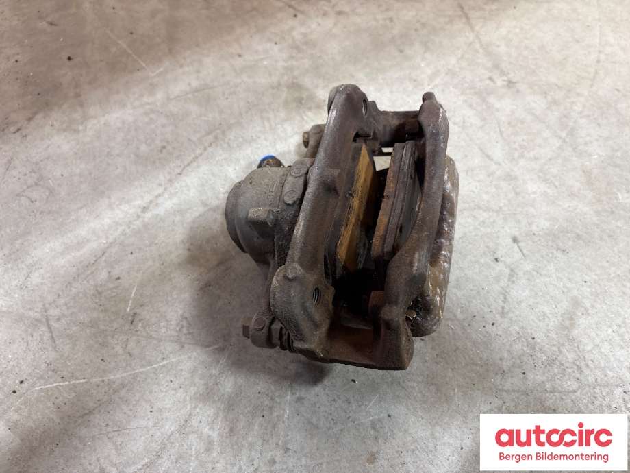 Bremsecaliper venstre foran til BMW i3 2013-2022  (BMW|34 11 6 860 269|)