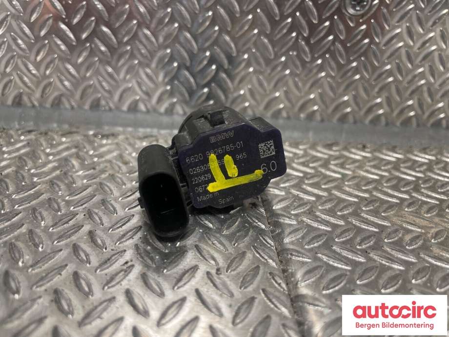 Parkeringssensor foran til BMW i4 2021-->> (G26) (G26) (BMW|66 20 9 826 785|)