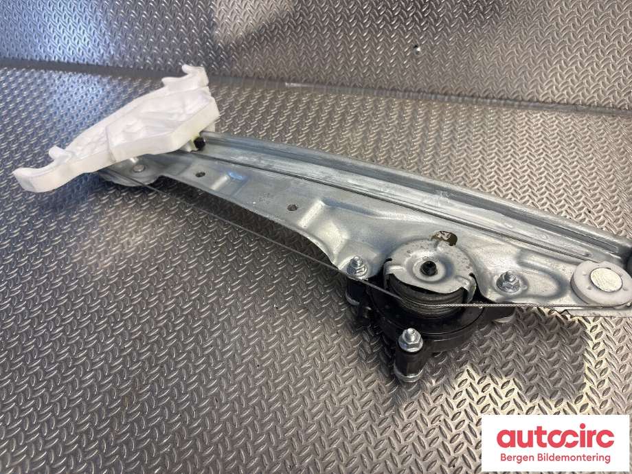 Ruteheis til Hyundai Ioniq 5 2021-->> (HYUNDAI|83403GI000|83450GI000|)