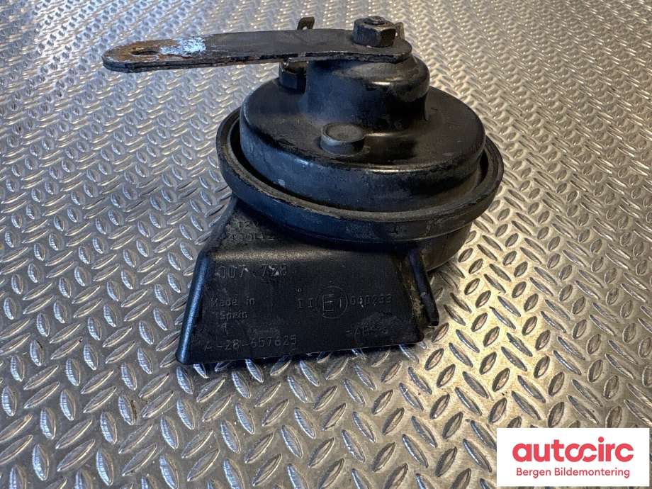 Horn/signalhorn til Mercedes G-Wagen 1990-->> (W463) (W463) (MERCEDES|A 461 542 00 20|A 004 542 74 20|)