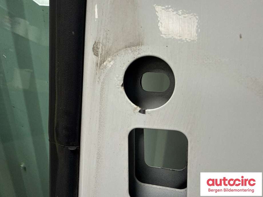 Dør høyre 2dørs til Renault Master 2010-2013 (Type III, Fase 1)  (RENAULT|801009976R|801001658R|801001682R)