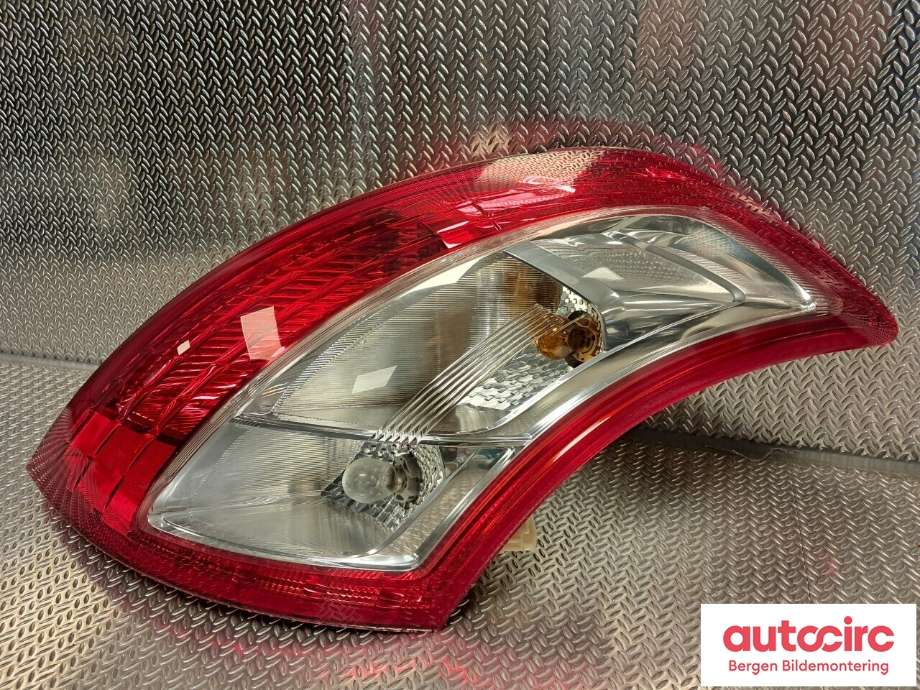 Baklykt høyre til Suzuki Swift 2011-2017 (SUZUKI|35603-68L00|)