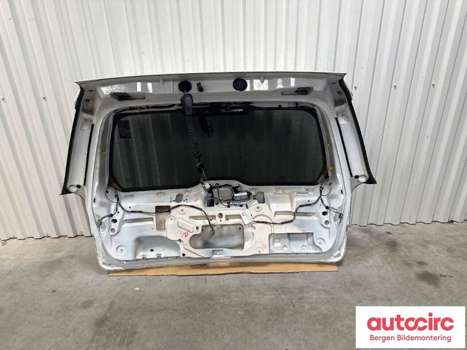 Bakluke til Volvo V70 2007-2013 (Type III, Fase 1)  (VOLVO|39807944|)
