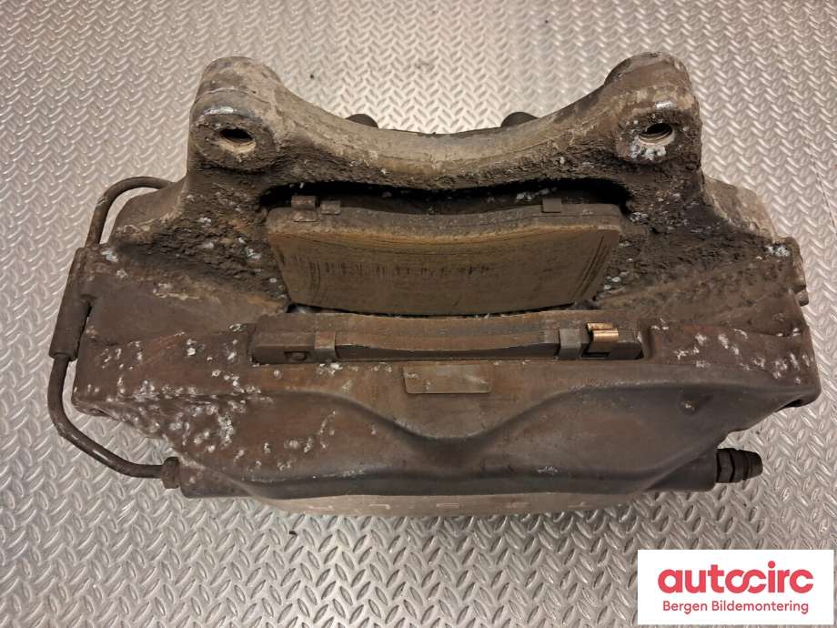 Bremsecaliper venstre foran til Tesla Model X 2016-->>  (TESLA|1027621-00-D|)