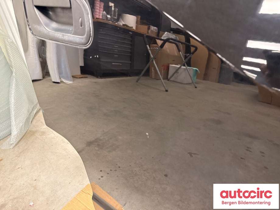 Dør høyre 2dørs til Nissan NV200 2010-2019  (NISSAN|H01004FAMA|)