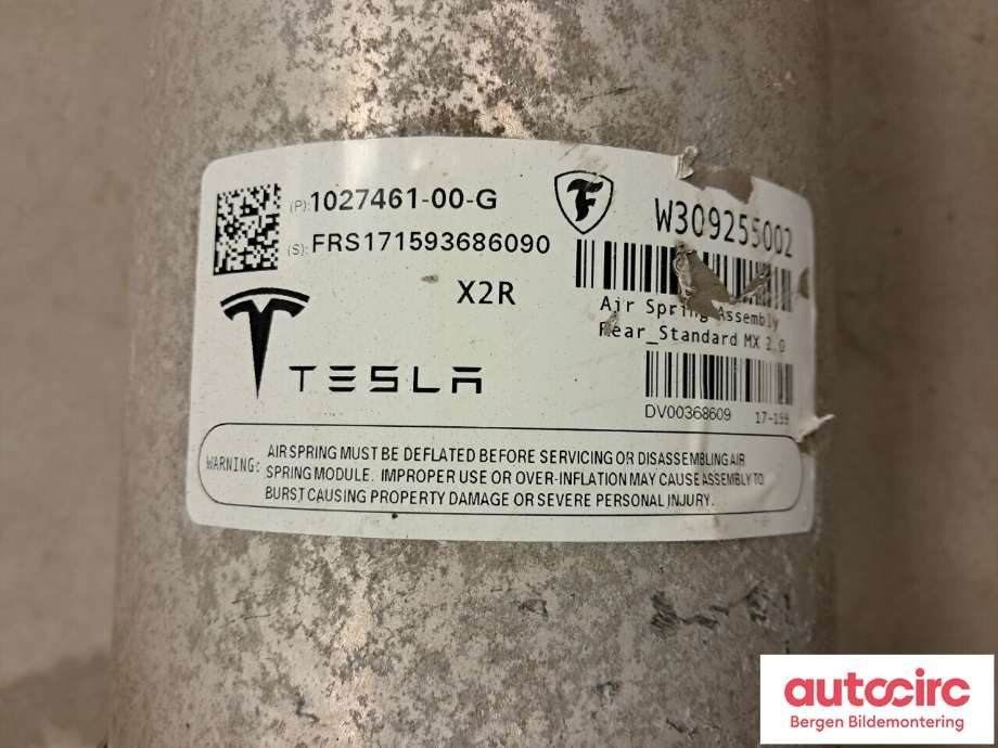 Diverse deler til Tesla Model X 2016-->>  (TESLA|1027461-00-G|)