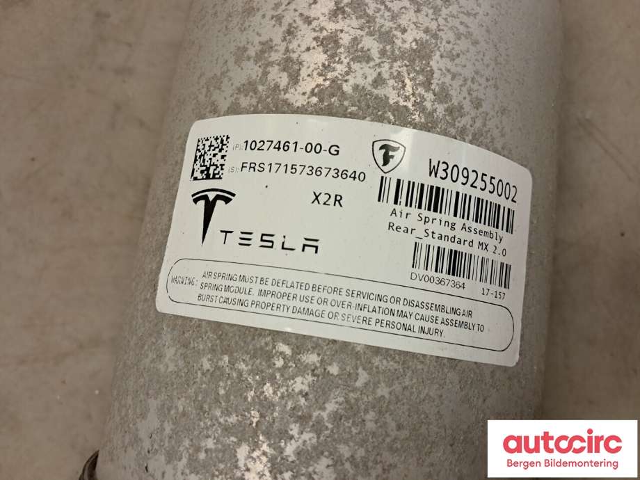Diverse deler til Tesla Model X 2016-->>  (TESLA|1027461-00-G|)