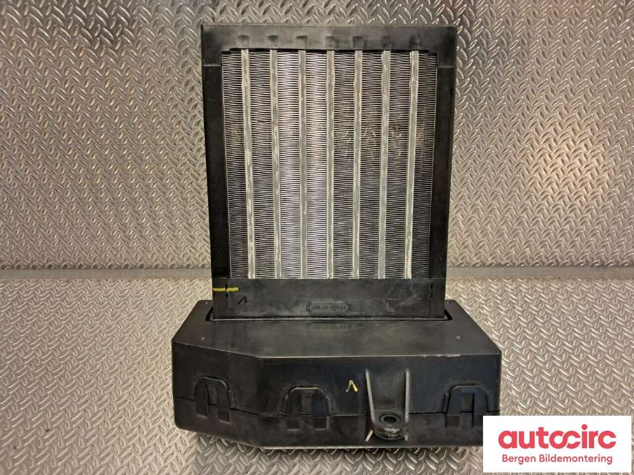Varmeapparat register til Tesla Model X 2016-->> (TESLA|1035327-00-E|)