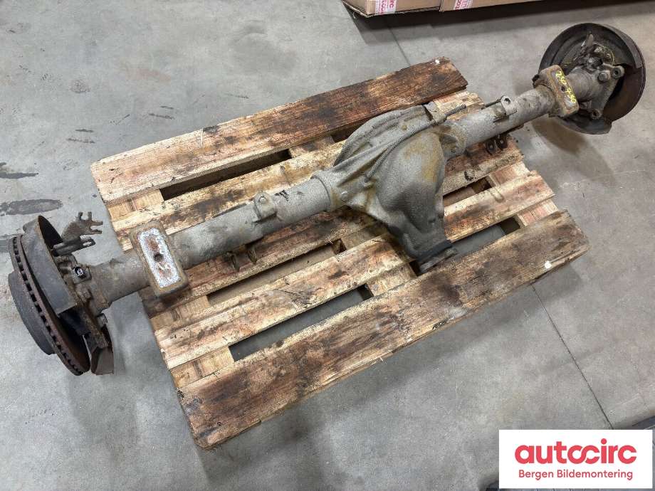 Bakaksel til VW Amarok 2016-2022 (Type I, Fase 2) (VOLKSWAGEN|2H6 500 041 Q|2H6 500 040 A|)