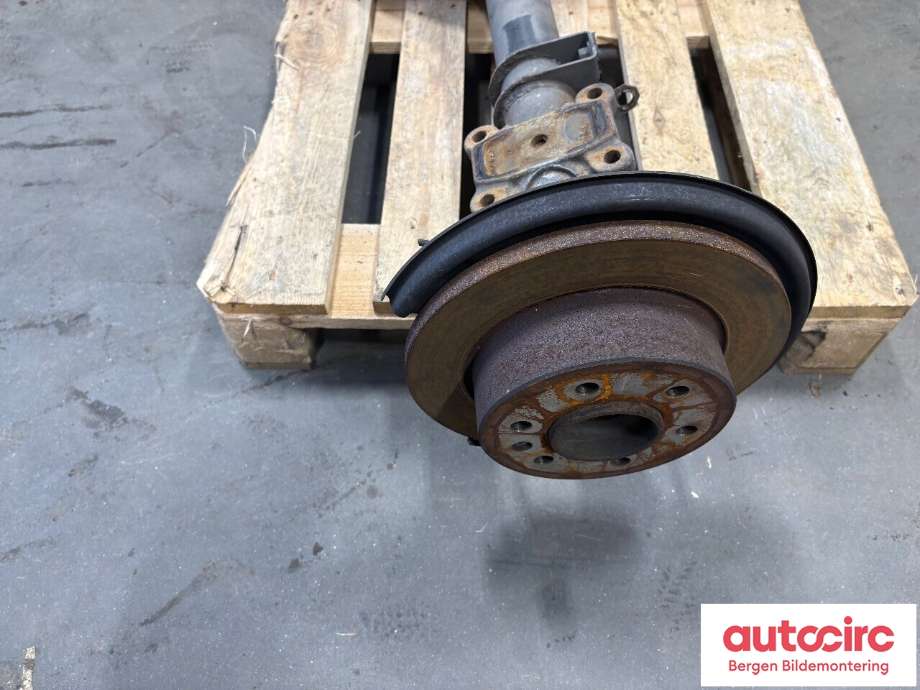 Kardang klokke bak til VW Crafter 2006-2011 (Type I, Fase 1) (VOLKSWAGEN|2E0 501 011 H|2E0 511 131 BB|)