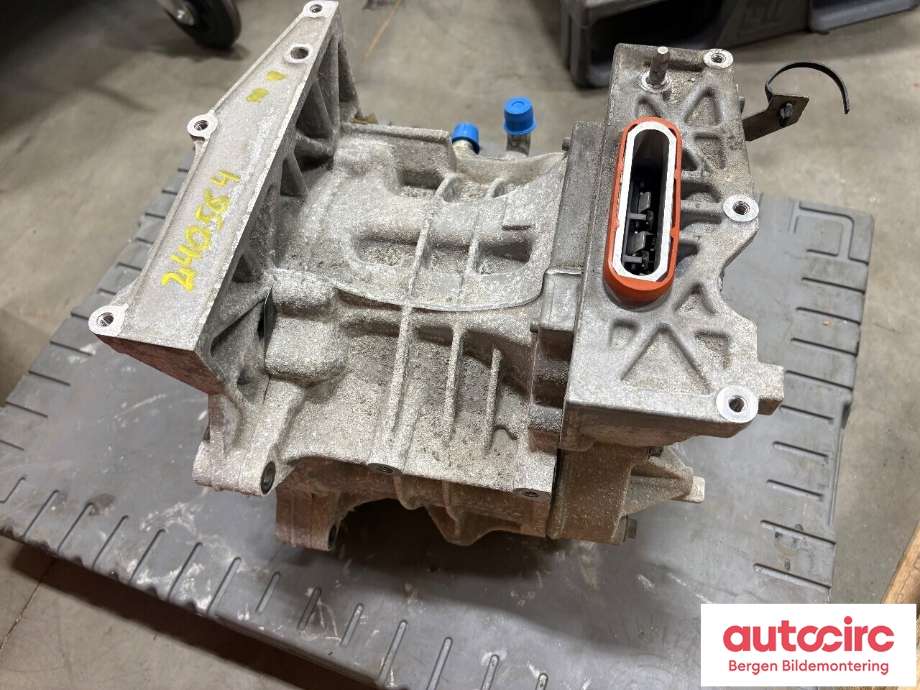 Motor elbil foran til Nissan NV200 2010-2019  (NISSAN|290A05SK0A|)