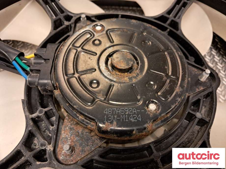 Kjølevifte til Suzuki Swift 2011-2017  (SUZUKI|17120-69L02|17111-69L01|17760-69L00)