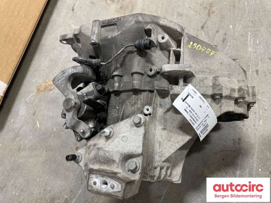 Girkasse manuell 6-trinn til Volvo V70 2007-2013 (Type III, Fase 1)  (VOLVO|36002564|)