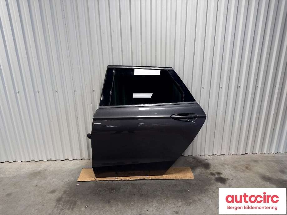 Dør venstre bak til Ford Mondeo 2014-2019 (Type V, Fase 1) (FORD|2499922|DS73-F24705-BD|)